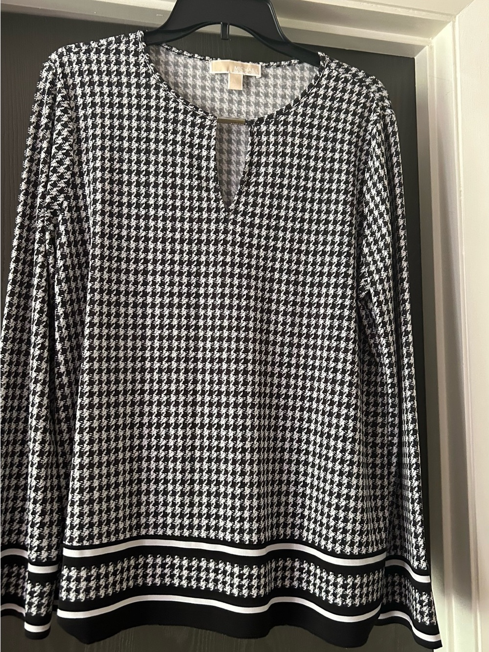 Michael Kors Black and White Houndstooth Long Sleeve Tunic
